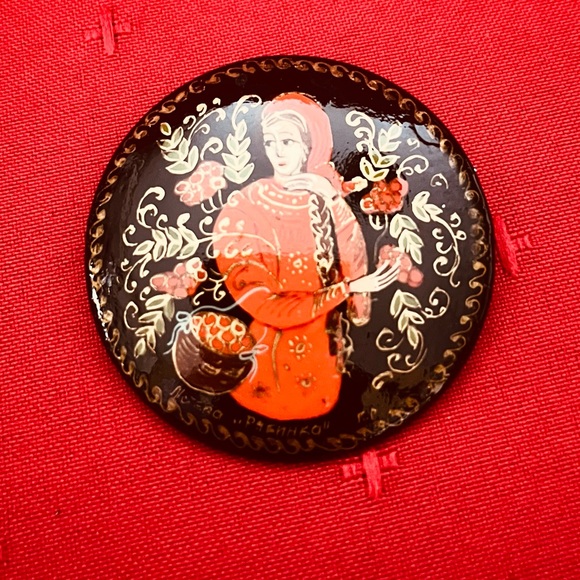 1990 Vintage Russian Lacquer Pin Brooch from Palekh - USSR